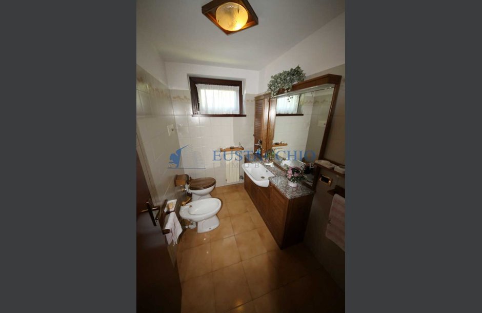 Vendita villa di testa con box doppio Treviolo - 315.000 € IMG_6703_tn