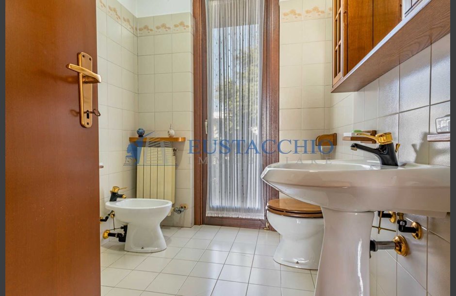 Vendita villa di testa con box doppio Treviolo - 315.000 € 7_tn-7