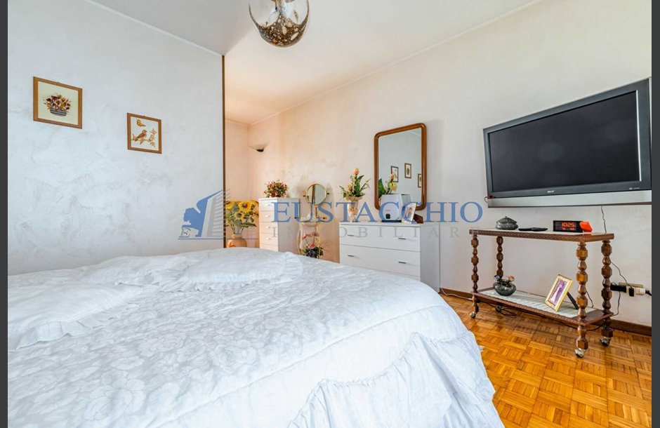 Vendita villa di testa con box doppio Treviolo - 315.000 € _JCI2593_tn