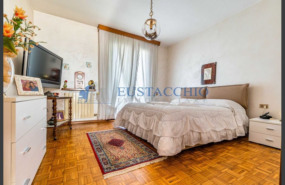 Vendita villa di testa con box doppio Treviolo - 315.000 € 9_tn