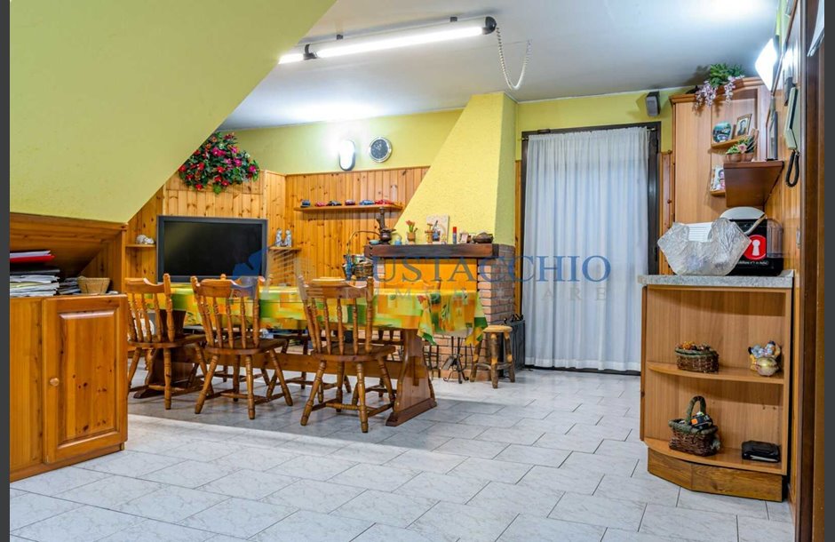 Vendita villa di testa con box doppio Treviolo - 315.000 € _JCI2610_tn