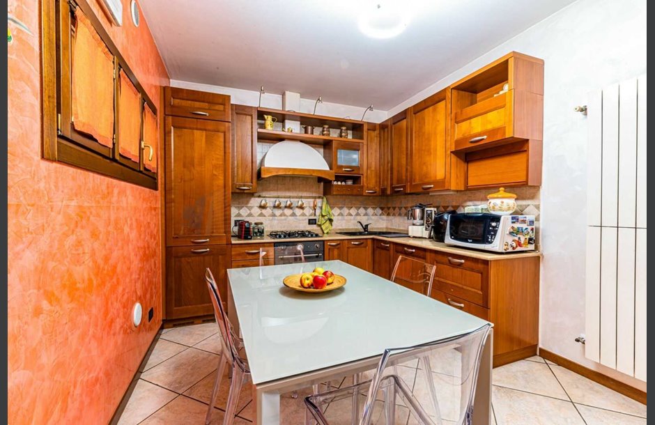 Vendita villa di testa con box doppio Orio al Serio - 315.000 € _JCI6173_tn