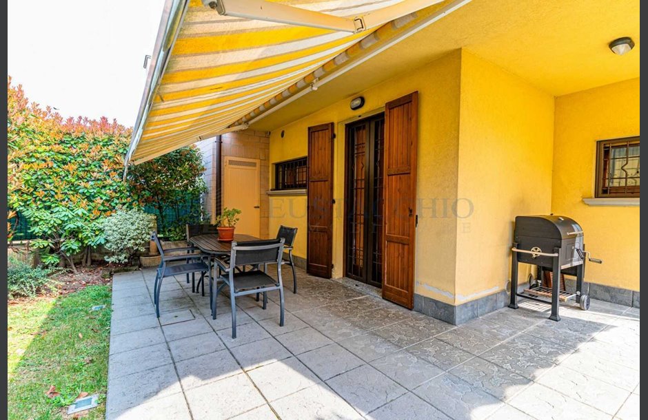 Vendita villa di testa con box doppio Orio al Serio - 315.000 € _JCI6224_tn