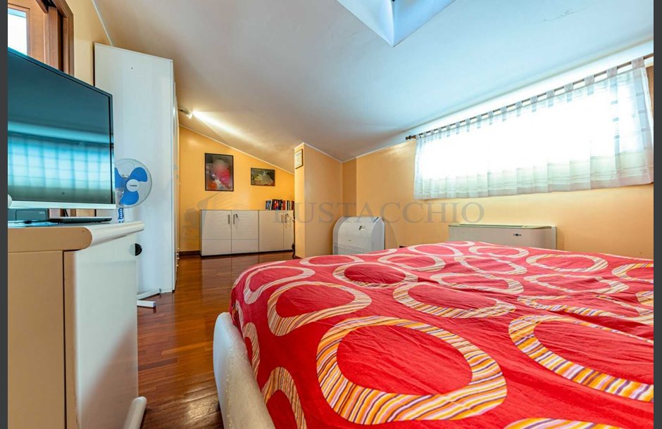 Vendita villa di testa con box doppio Orio al Serio - 315.000 € _JCI6186_tn