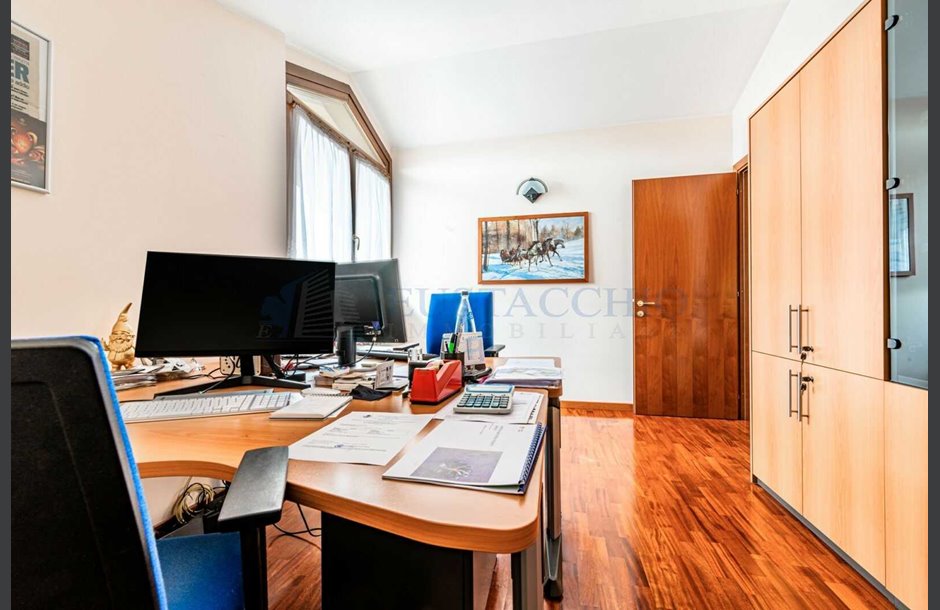 Vendita villa di testa con box doppio Orio al Serio - 315.000 € 5_tn-3