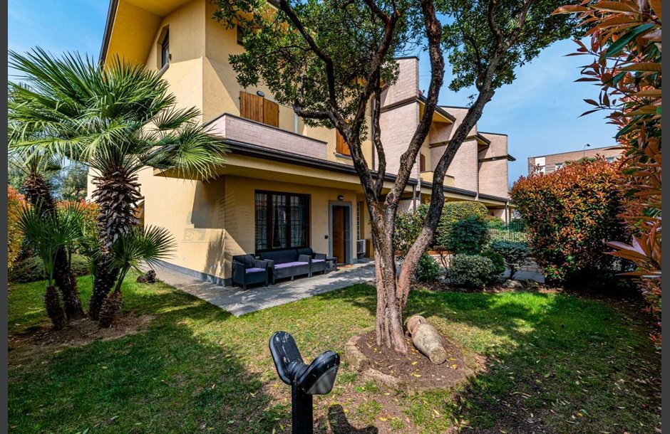 Vendita villa di testa con box doppio Orio al Serio - 315.000 € _JCI6214_tn