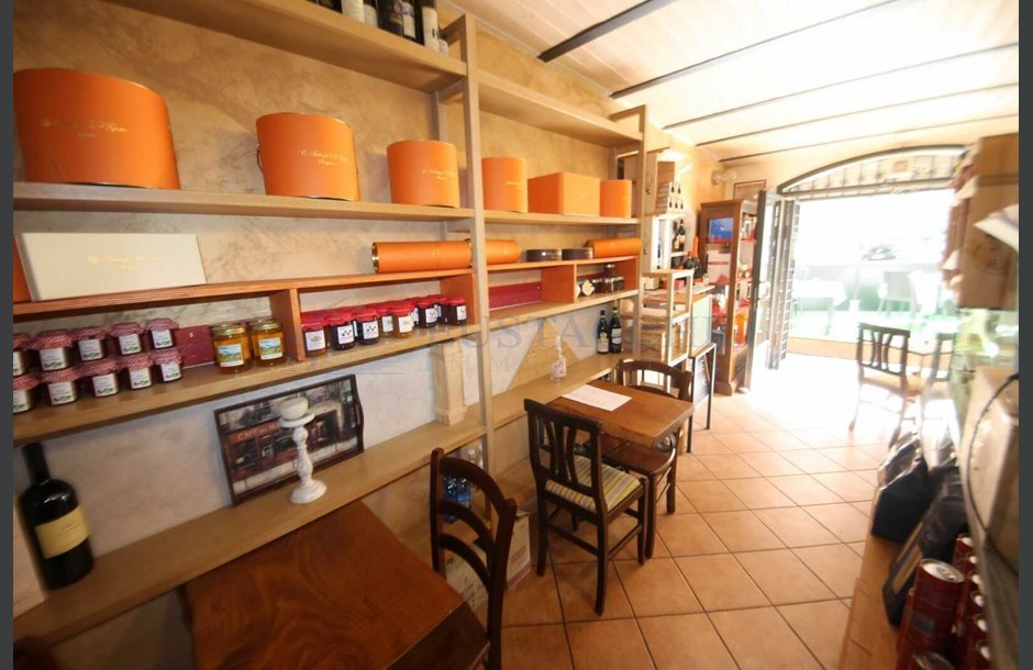 Nuovo sul mercato Vendita attivitá / licenza ristrutturato Bergamo - 80.000 € IMG_3492_tn