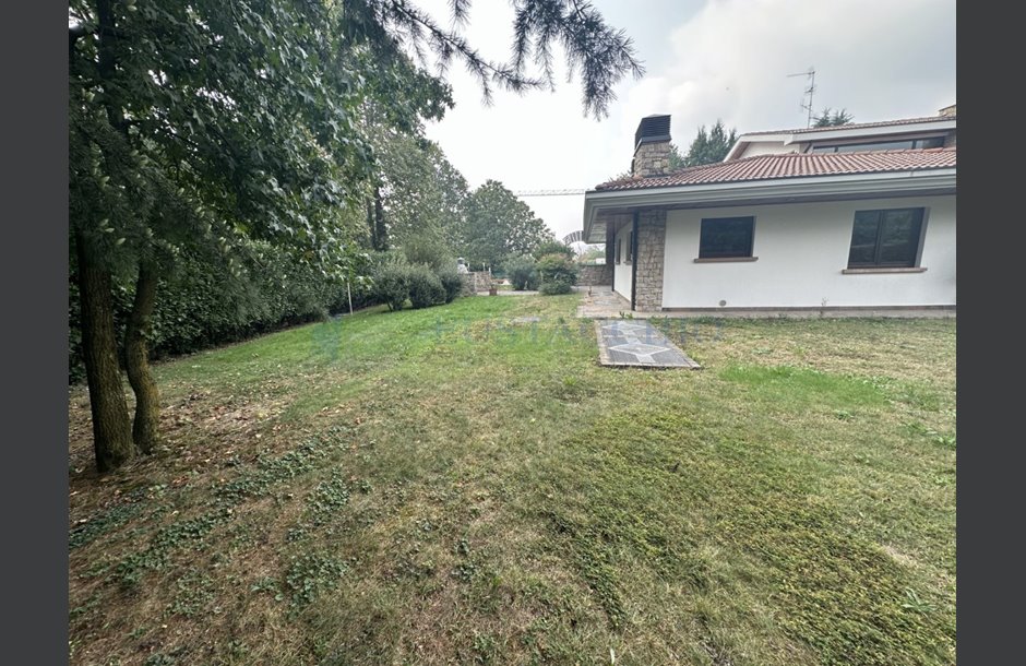 Vendita villa con box quadruplo Gorle - trattativa riservata IMG_6826_tn