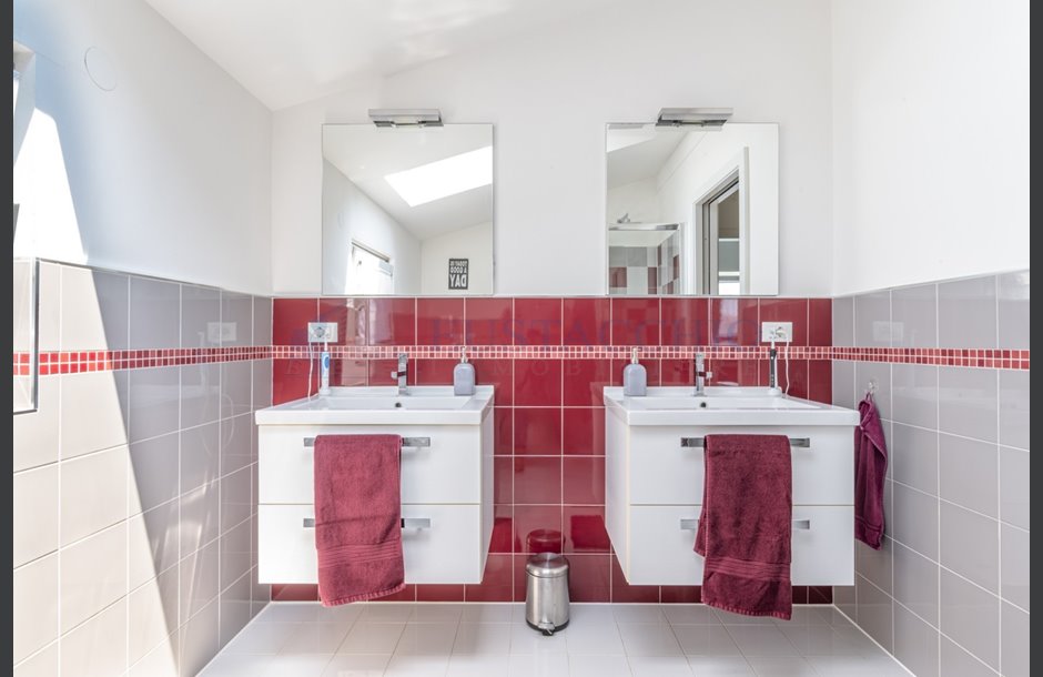 Vendita villa con box triplo Zanica - 599.000 € 5_tn-13