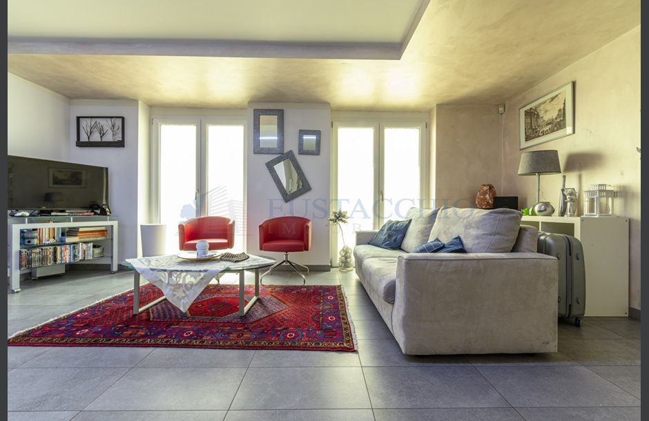 Vendita villa con box triplo Zanica - 599.000 € _JCI3922_tn