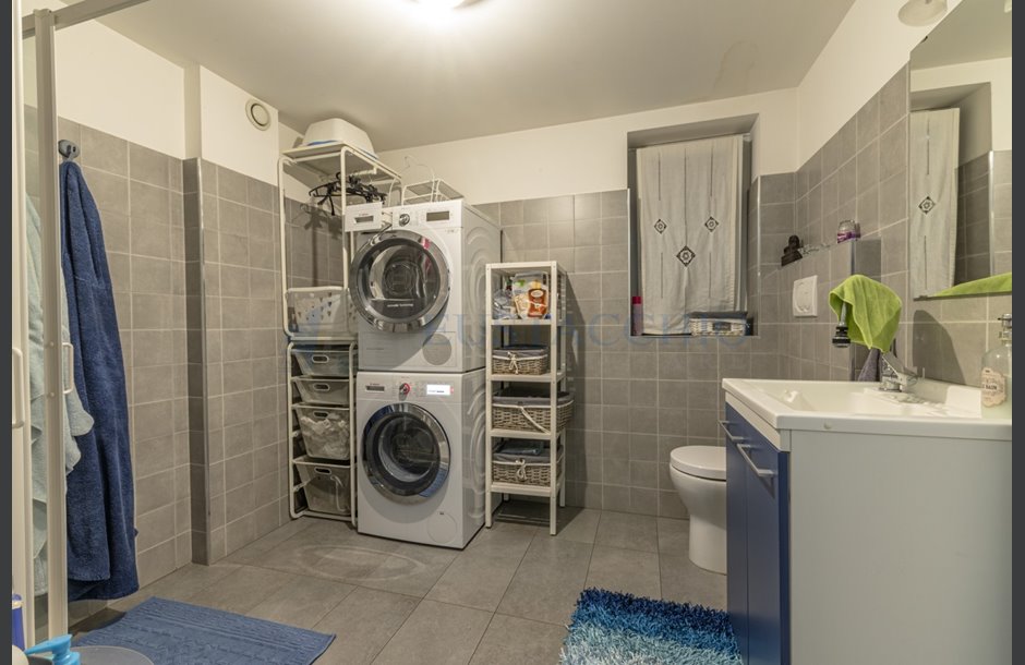 Vendita villa con box triplo Zanica - 599.000 € _JCI3933_tn