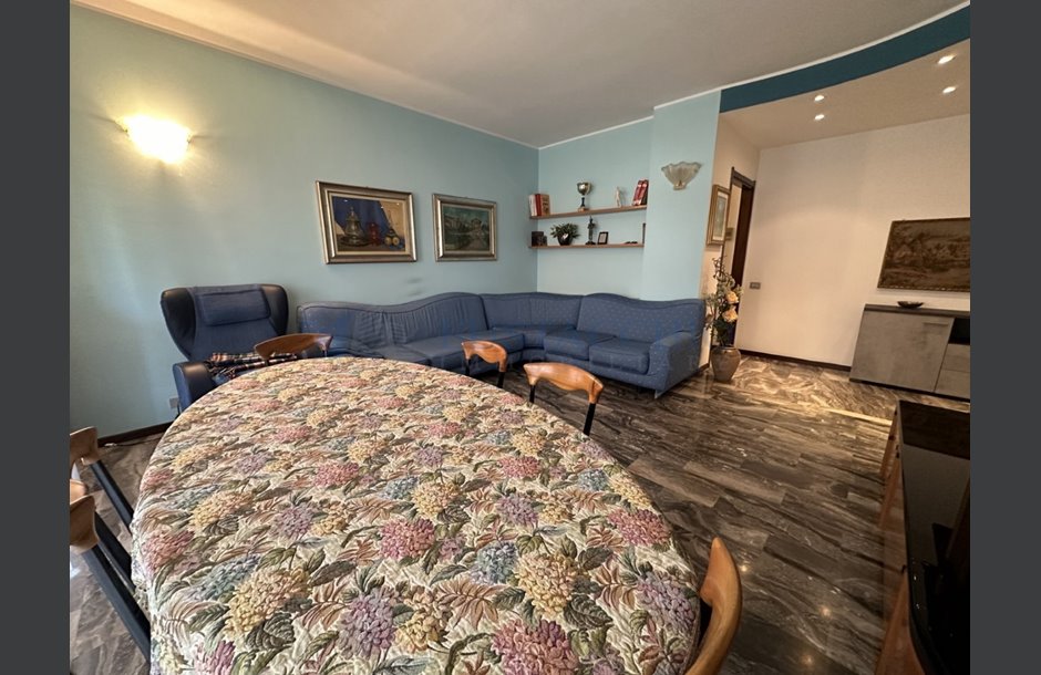 Vendita quadrilocale con box singolo ristrutturato Bergamo - 215.000 € IMG_5650_tn