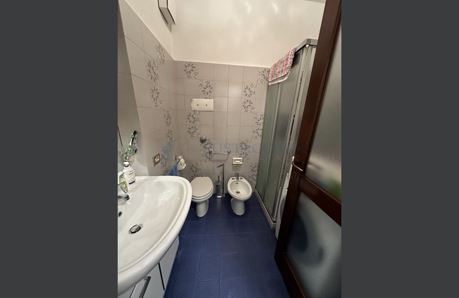 Vendita quadrilocale con box singolo ristrutturato Bergamo - 215.000 € IMG_5663_tn