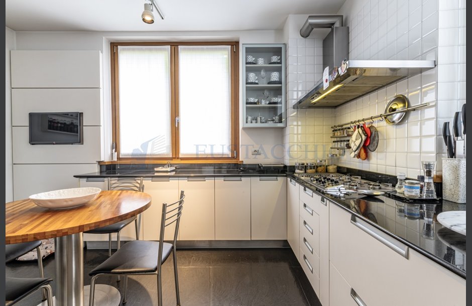 Vendita villa con box quadruplo Brembate di Sopra - 849.000 € _JCI2775_tn