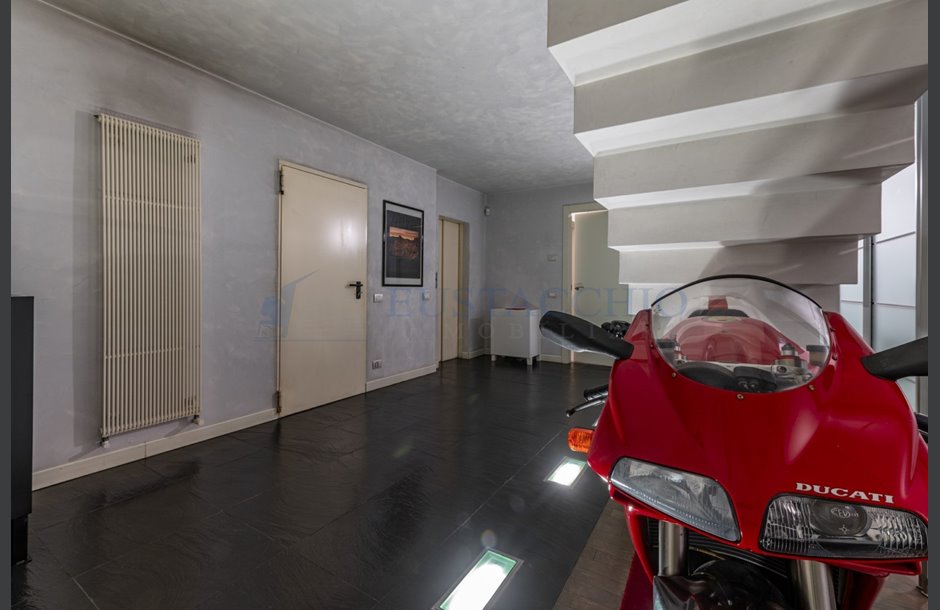 Vendita villa con box quadruplo Brembate di Sopra - 849.000 € _JCI2873_tn