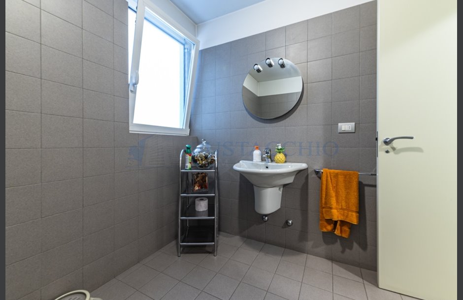 Vendita villa con box quadruplo Brembate di Sopra - 849.000 € _JCI2875_tn