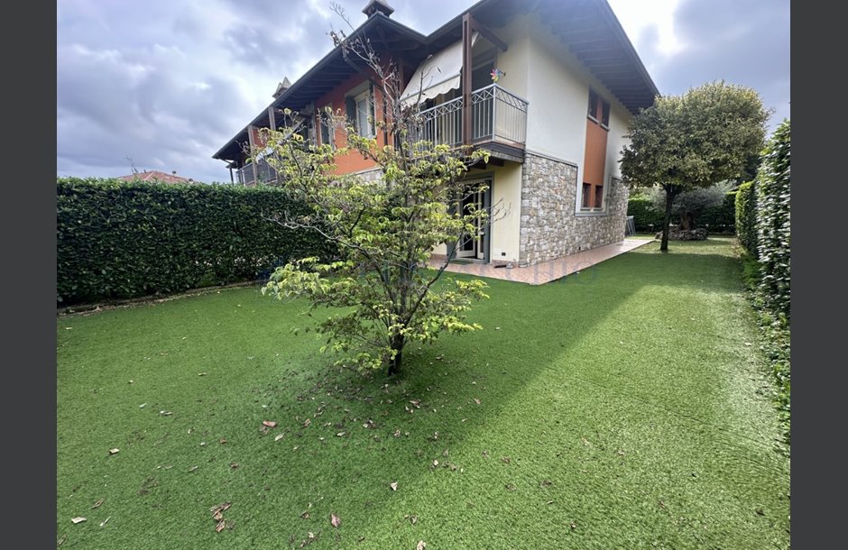 Vendita bilocale con box doppio Curno - 300.000 € IMG_6893_tn