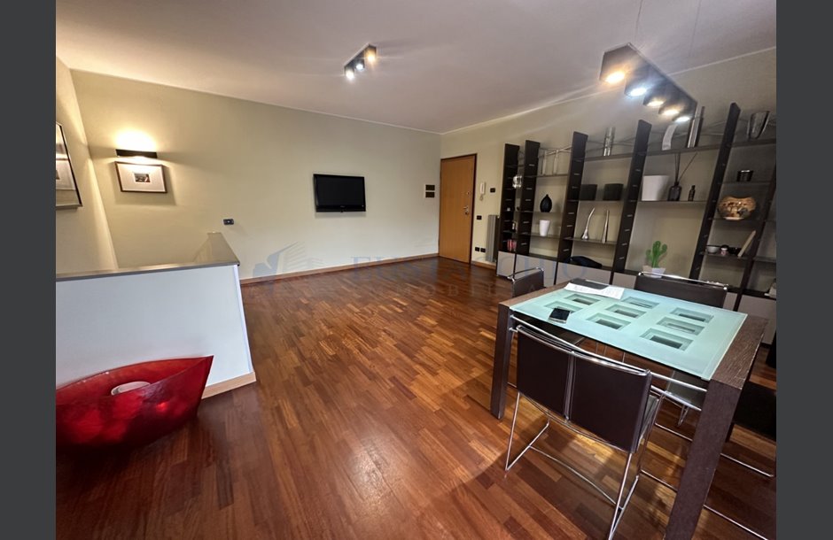 Vendita bilocale con box doppio Curno - 300.000 € IMG_6885_tn