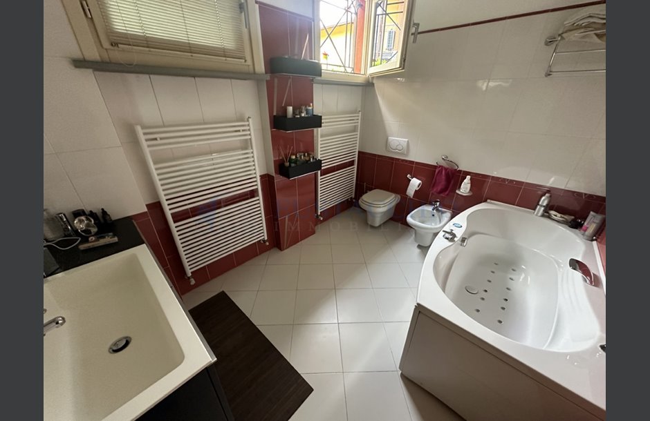 Vendita bilocale con box doppio Curno - 300.000 € IMG_6894_tn