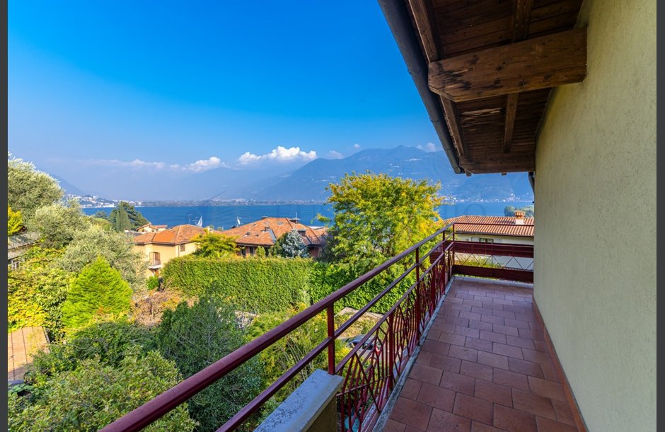 Vendita palazzina con box doppio da ristrutturare Lovere - 350.000 € _JCI5813_tn